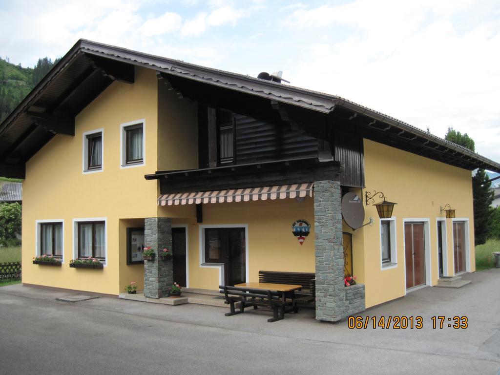 Ferienwohnung Klubhaus des Eisenbahnersportvereines Schladming Exterior foto
